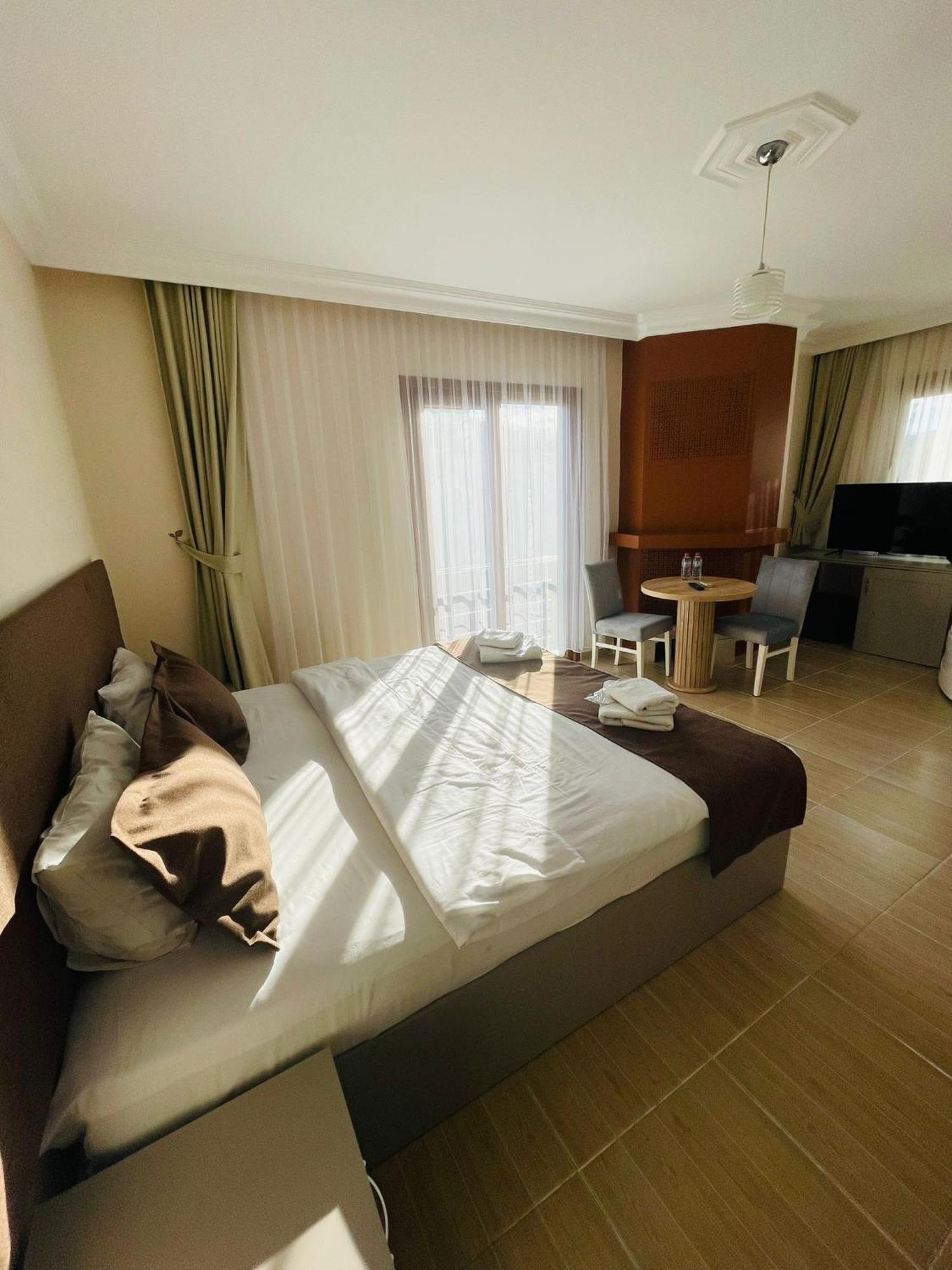 Agva Manolyam Otel Extérieur photo